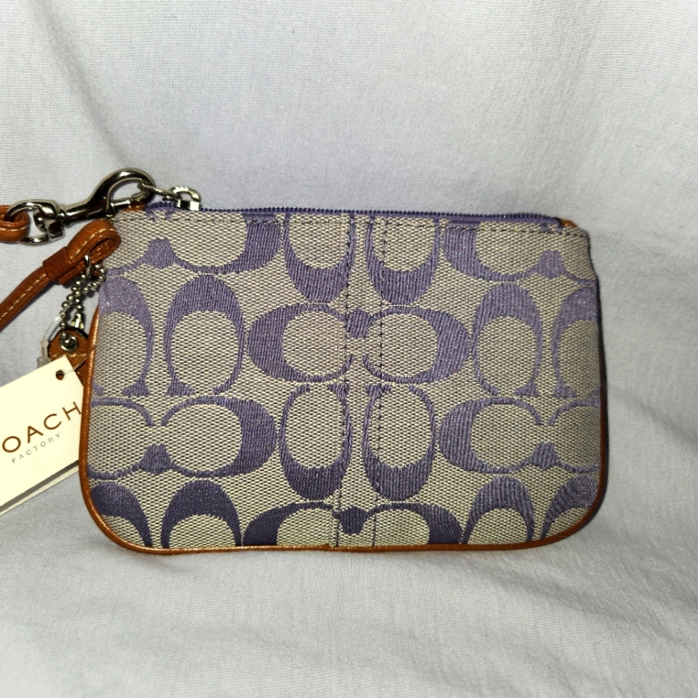 Coach, NWT, Lilac Signature Skinny Wristlet